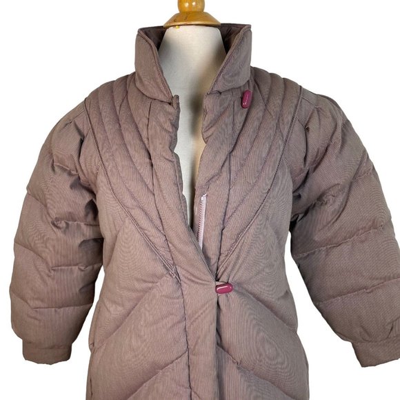 Vintage J. Gallery Down Coat size PM Burgandy & Cream pinstripe Long - Picture 13 of 16